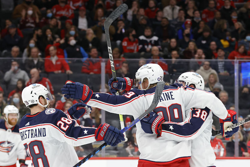 Boone Jenner, Patrik Laine lift Blue Jackets over Devils 4-3