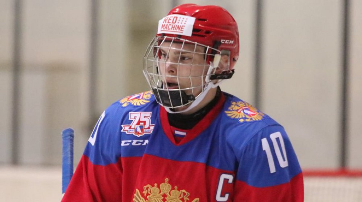 Washington Capitals select Russian, Ivan Miroshnichenko, with