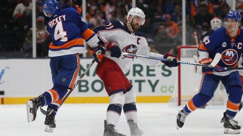 Nick Foligno (71) had a crucial assist on the Columbus Blue Jackets' goal on Saturday night in route to a 4-1 beating of the Pittsburgh Penguins