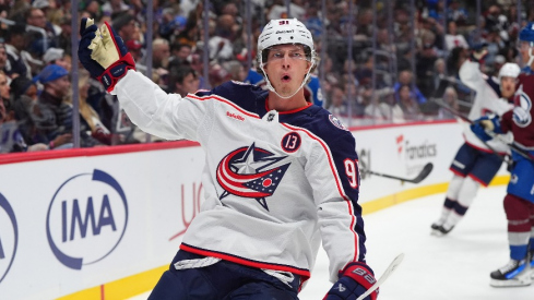 Six different Blue Jackets scored Saturday night in Colorado against the Avalanche, giving Columbus their first win of the season by a final of 6-4.