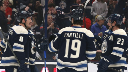 The Columbus Blue Jackets ended a six-game losing streak Friday night, scoring a half-dozen en route to a 6-2 win over the Pittsburgh Penguins.