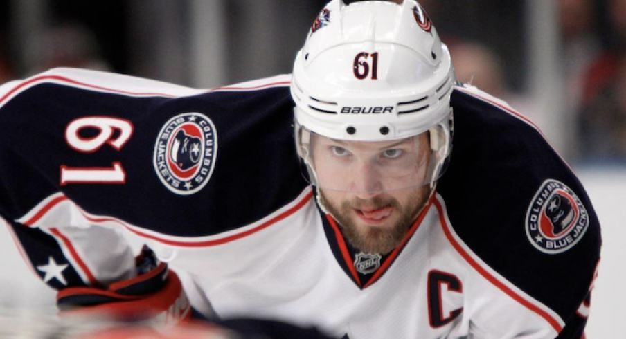 GALLERY: Rick Nash becomes first Blue Jacket to have jersey