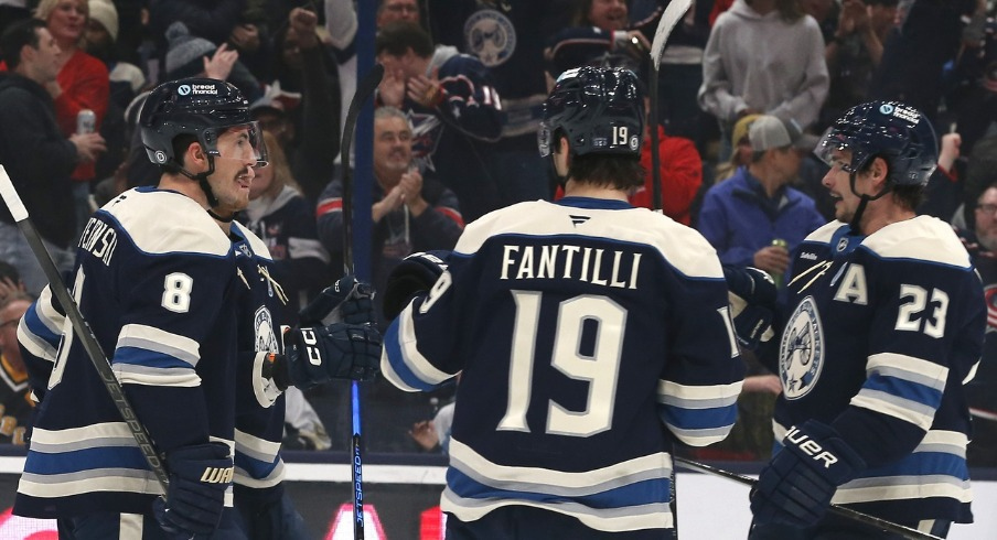 The Columbus Blue Jackets ended a six-game losing streak Friday night, scoring a half-dozen en route to a 6-2 win over the Pittsburgh Penguins.